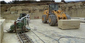 Pierre de Espeil Quarry