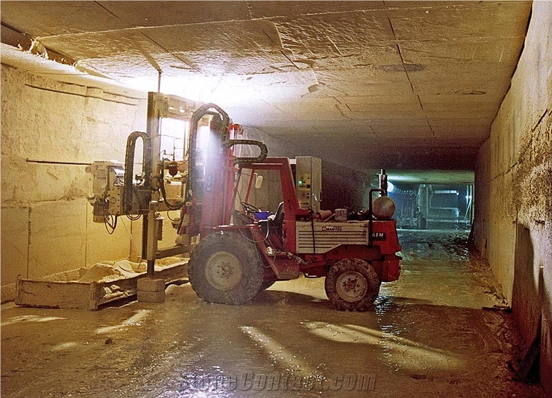 Pierre de Mauzens Quarry