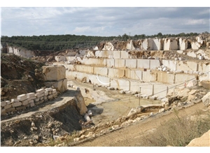 Bursa Light Beige Marble Quarry