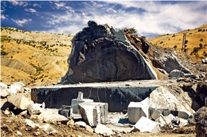 Verde Antico - Petroleum Green Marble Quarry