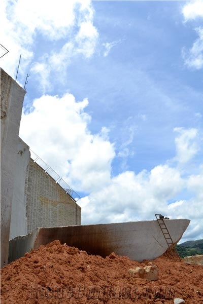 Amarelo Icarai Granite Quarry