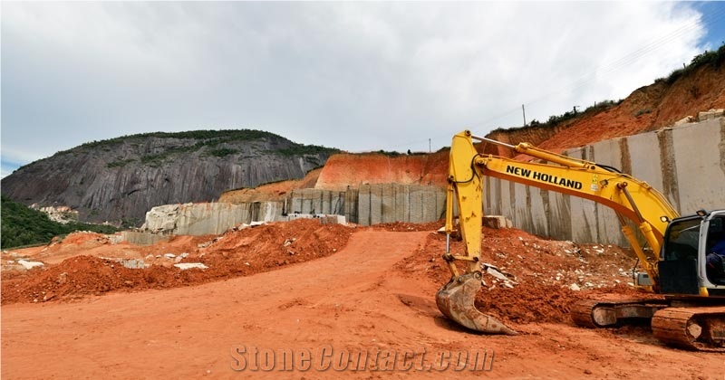 Dallas White Granite - Branco Dallas Granite Quarry