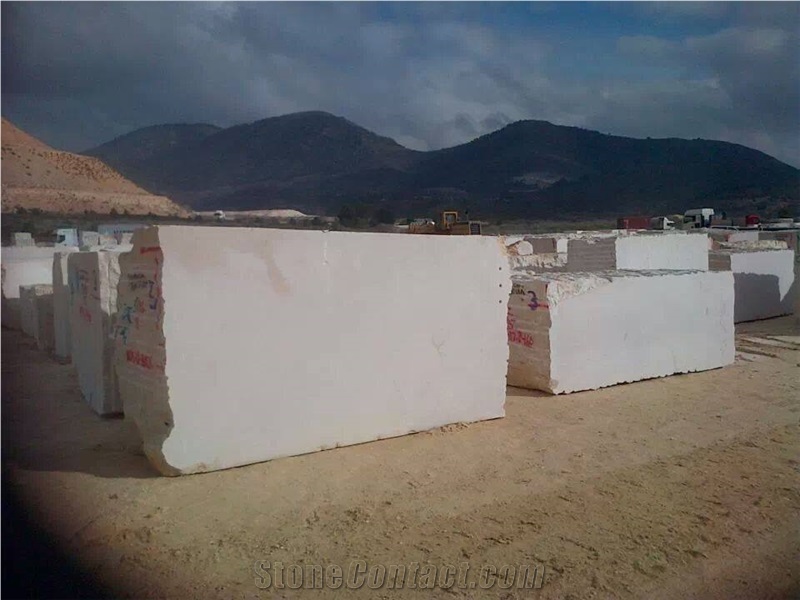 Crema Marfil Coto Marble Quarry