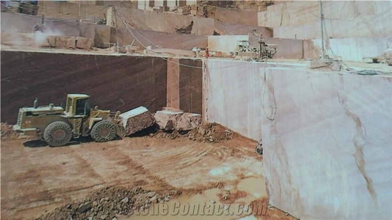 Crema Marfil Coto Marble Quarry