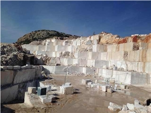 Burdur Beige Marble Quarry- Crema Lion Extra,Crema Lion Sapphire,Crema Lion Gold,Crema Lion Cosmos