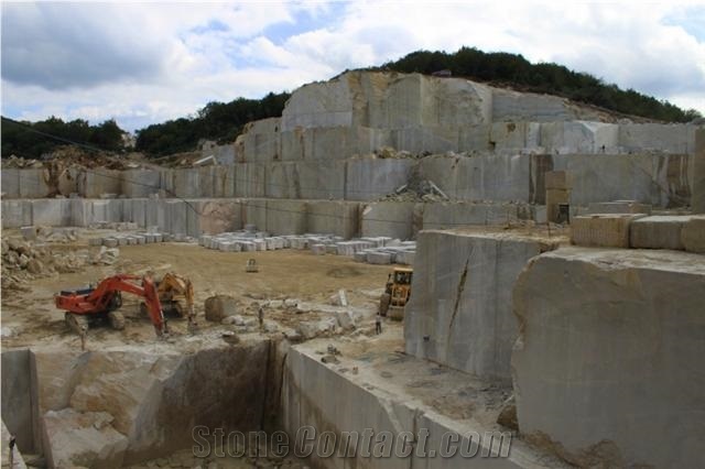 Turkey Emperador Light Marble Quarry