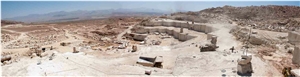 Takht Abgarm Travertine Quarry