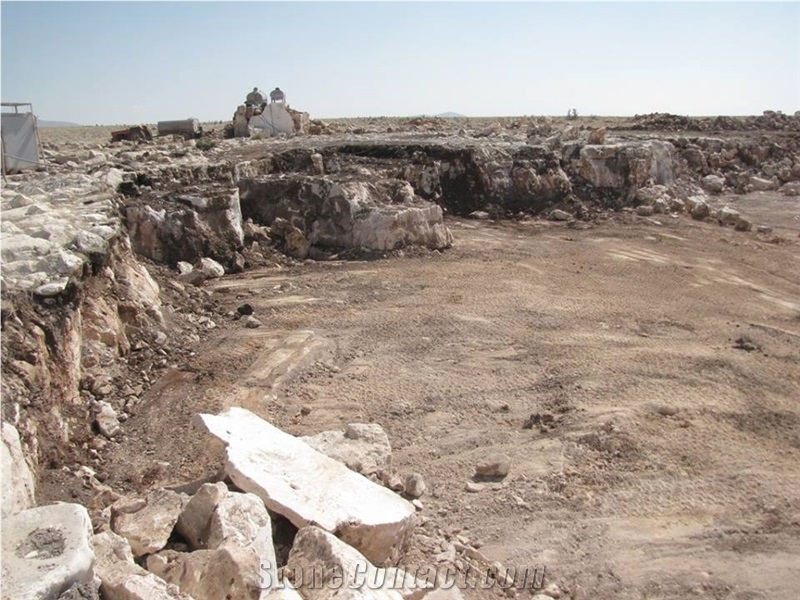 Karaman Light Travertine, Karaman Travertine Quarry