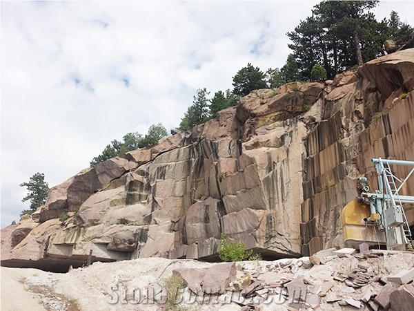 Colorado Rose Red Granite Quarry