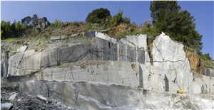 Portoro Oro - Portoro Gold Marble Quarry