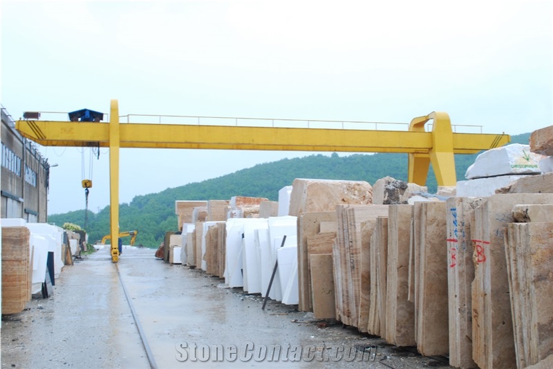 Eurotravertine Beige Skra Travertine Quarry