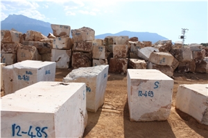 Scabella Travertine Quarry