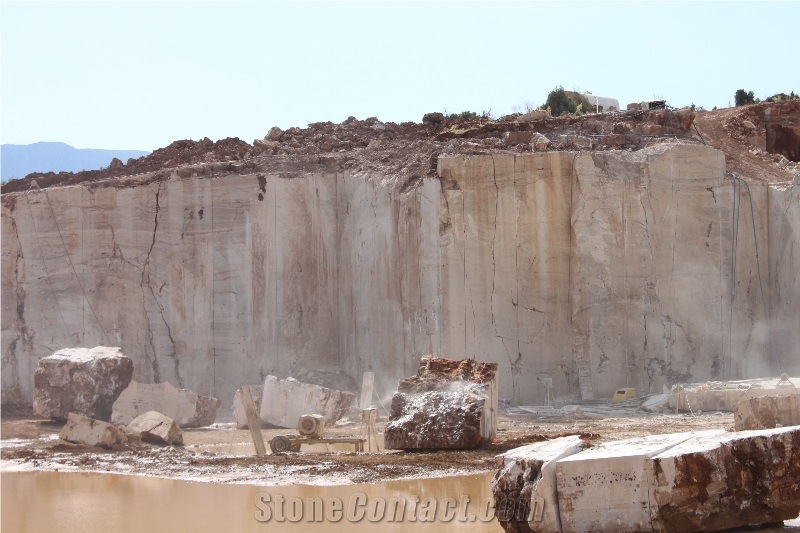 Scabella Travertine Quarry