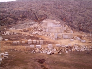 Roze Krin Granite Quarry