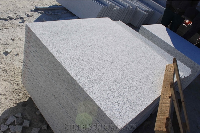 G365 Shandong Muping White Granite Flamed Slabs Cheaper Prices for Paving and Wall