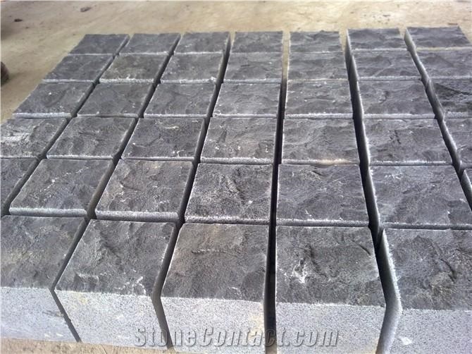 Fargo Zhangpu Black Basalt Cube Stone, Chinese Black Basalt Cobble Stone 10x10x10cm, Natural Stone Paving Sets for Garden Stepping, for Driveway/Walkway Paving