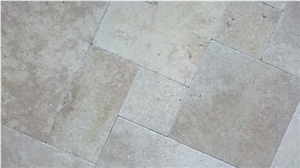 Denizli Medium Travertine Tumbled Chiseled Edge Versailles Pattern