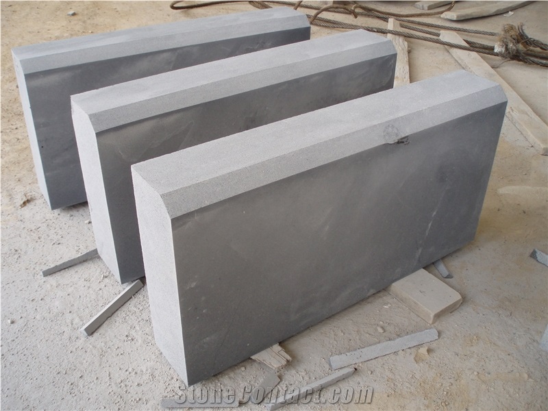 Basalt-Superior Andesite Kerbstone, China Black Basalt Curbs