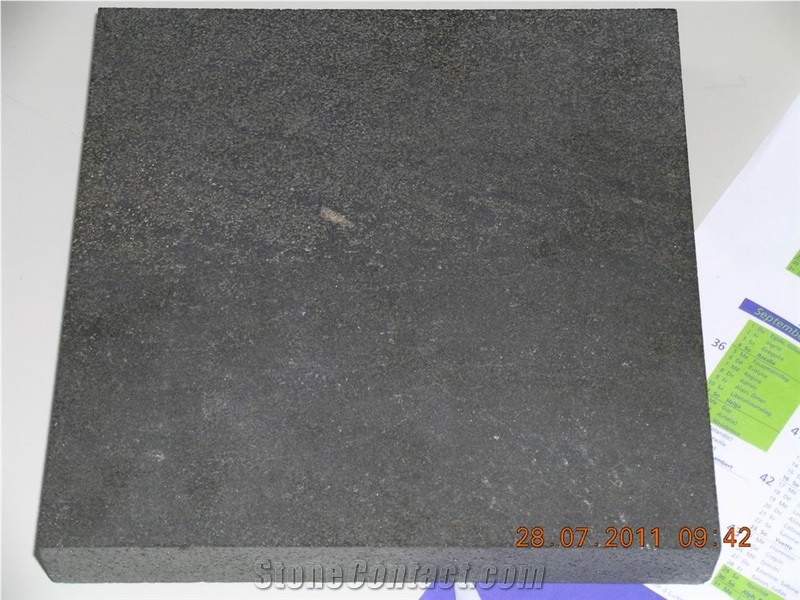 Basalt-Superior Andesite Kerbstone, China Black Basalt Curbs