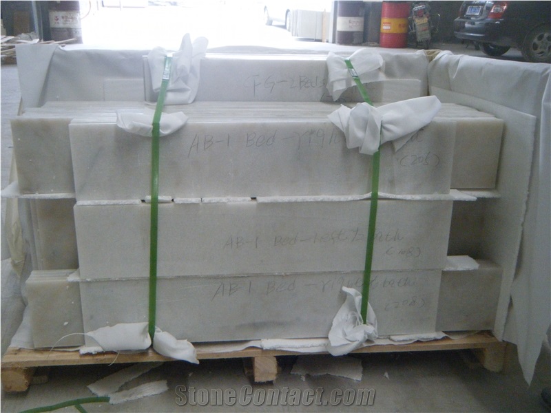 Guangxi White/China White Marble Counter Tops/Bar Tops/Worktops/Bench Tops