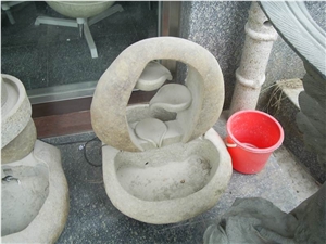 Small Scale Granite Water Fountain for Garden Decoration