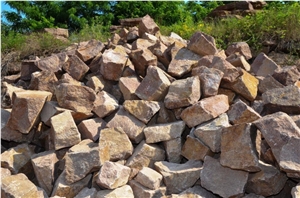 Porfido Di Monticolo Montiggler Porphyr Building, Walling, Masonry Bricks, Boulders