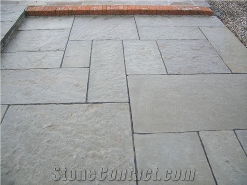 Doolin Stone - Sawn Pavement Slabs, Patterns
