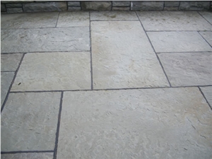 Doolin Stone - Sawn Pavement Slabs, Patterns