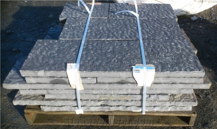 Liscannor Stone Piers and Wall Capping, Doolin Stone Wall Parapets