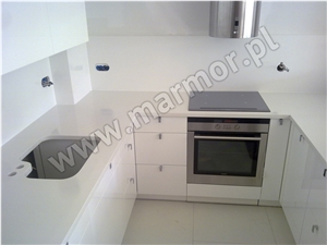 White Quartz Stone Kitchen Countertops