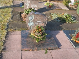 Aurora Borealis Granite Monument Design, Red Granite Tombstone Finland