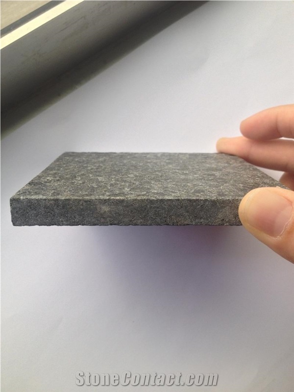 China Black Basalt Andesite Floor Tiles, Wall Tiles, Basalt Pattern Floor Wall Covering, Natural Stone Flamed Slabs, Basalt Flooring Paving Stone