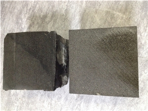 Hainan Black Basalt Cobble Stone, Cube Stone Surface Machinecut, Other Sides Natural Split, China Black Basalt Paving Stone for Patio,Driveway