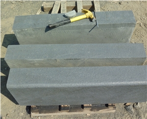 G684 Black Basalt Kerbstone
