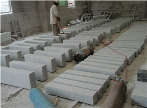Grey Flamed Kerbstone,Bush Hammerd Kerbstoness,Garden Grey Kerbestones,China Grey Kerbstones&Side Stone,Road Side Stones,Honed Face Kerbstones,Cheap Price and Good Quality Granite Kerbstones,Kerbs