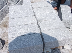 Lowest Price Grey Granite Kerbstone,Picked Granite Kerbstone,Grey Granite Picked Kerbstone,Garden Grey Kerbestone, China Grey Kerbstones&Side Stone,Road Side Stones,Pineapple Surface Kerbstone,