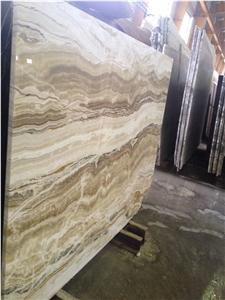 Traonyx Slabs