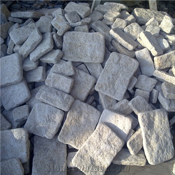 G682 Yellow Granite Cube Stone & Paver, Golden Dune, Sunset Gold Granite Floor Covering, Landsacping Stone