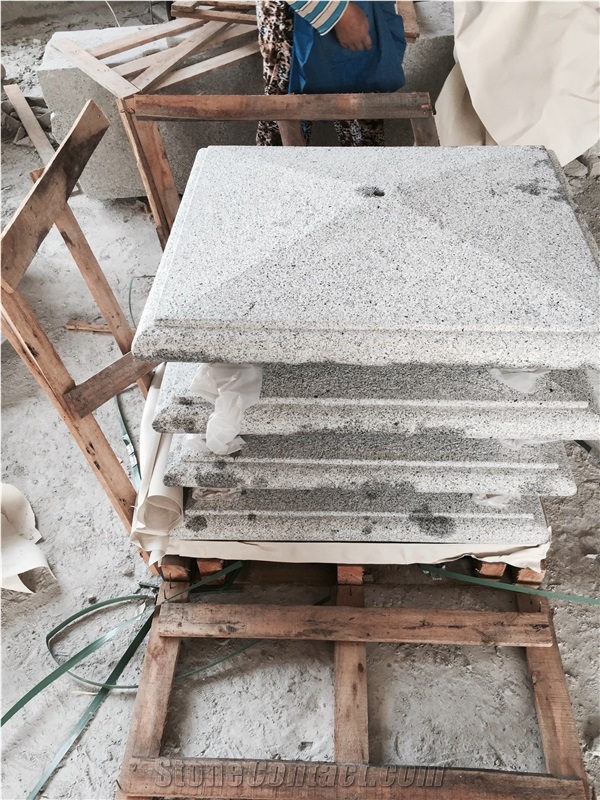 G603 Light Grey Granite Column Tops
