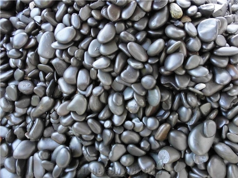 China Manufacturer River Stone Garden Cobbles Black Pebbles