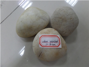 Popular and Hottest Unpolished Pebbles-Ideal for Landscape Project