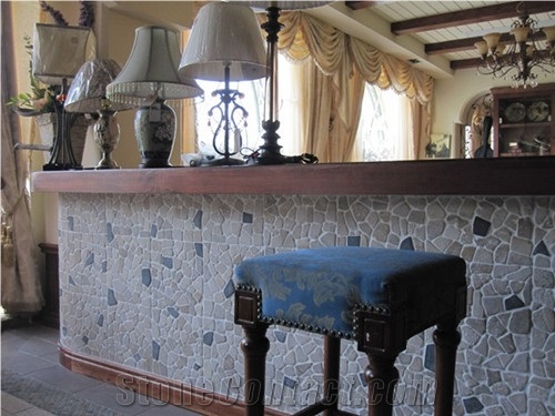 New Design Beige Tumbled Random Shape Travertine Removable Mosaic