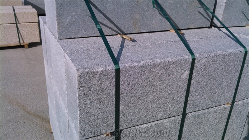 Cinza Alpendurada - Cinzento Alpendurada Kerbstones, Grey Granite Kerbstones, Kerbs