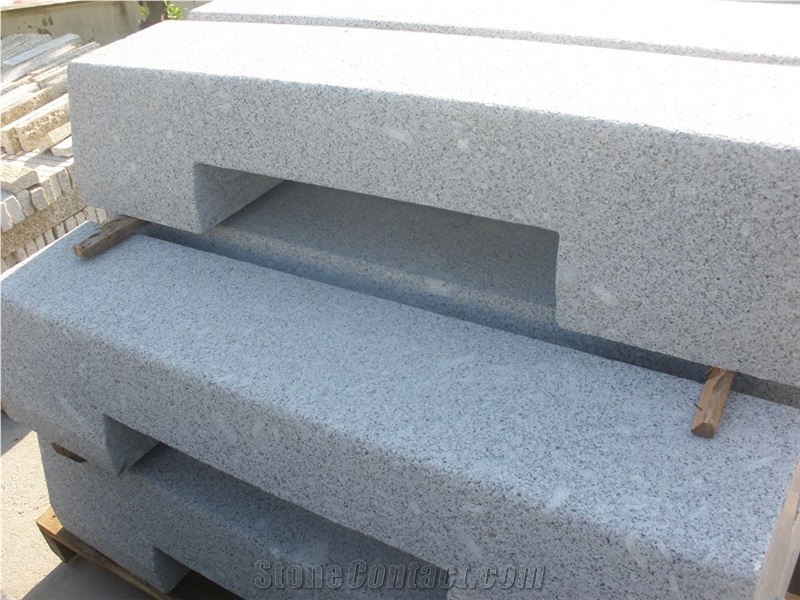 Cinza Alpendurada - Cinzento Alpendurada Kerbstones, Grey Granite Kerbstones, Kerbs