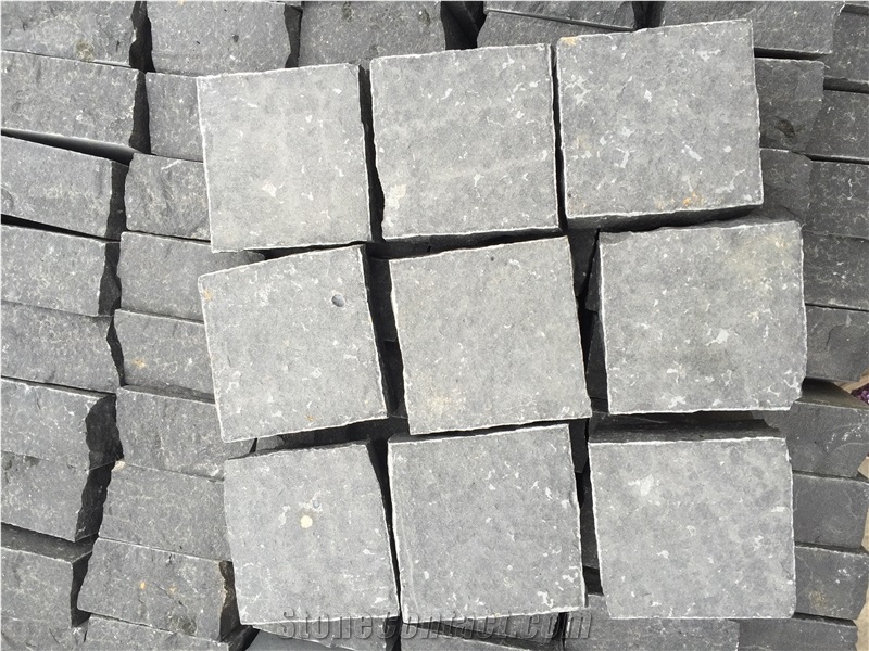Black Basalt Cubestone Paving Stone