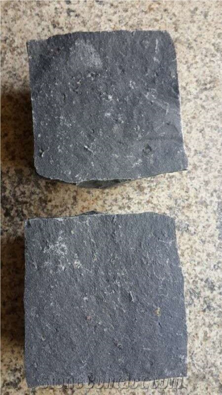 Black Basalt Cubestone Paving Stone