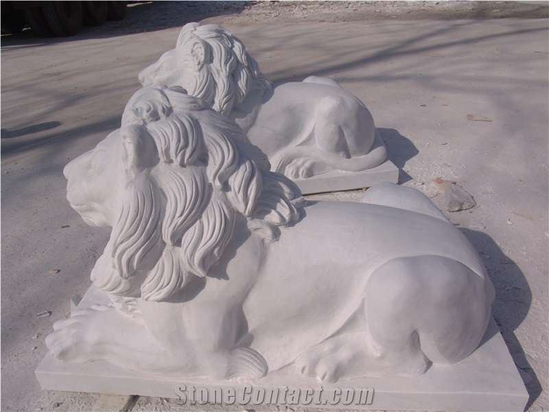 Lion Sculpture Statue, Kerman Pink Marble Statues