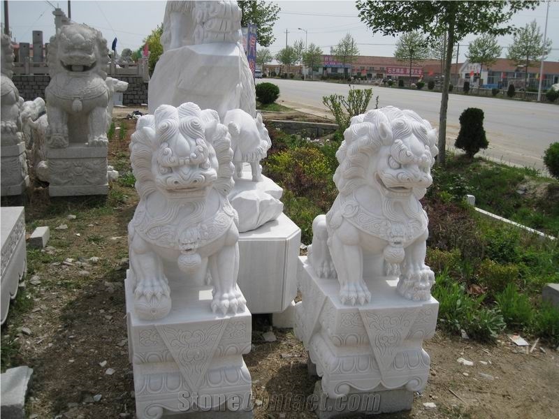 Lion Sculpture Statue, Kerman Pink Marble Statues