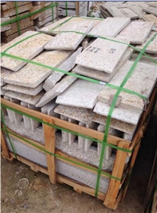 Yellow Color Granite Rough Surface Cladding Stone, Mushroom Stone Wall Cladding