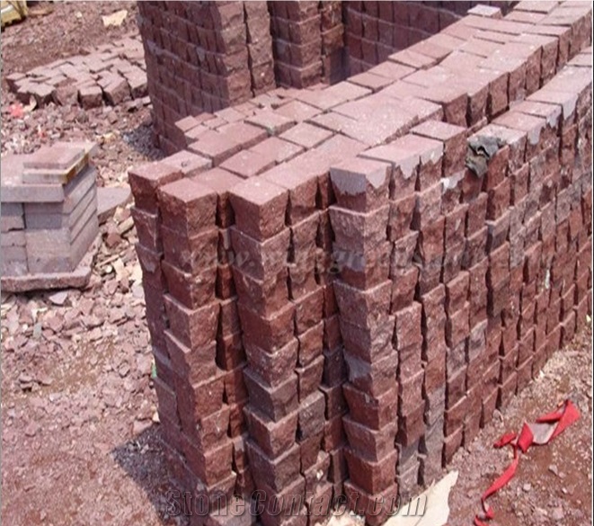Competitive Price with High Quality China Red Granite Exterior Paving Cube Stone for Floor Covering